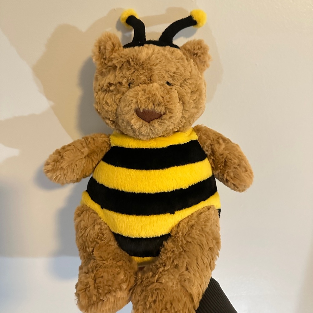 Jelly Cat Bartholomew Bear Bee